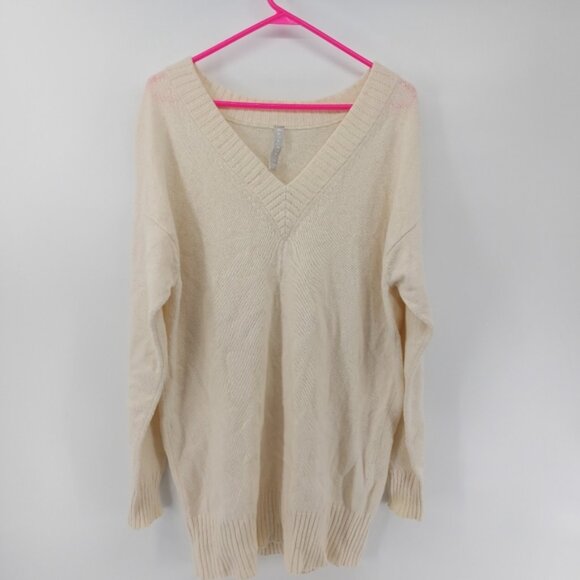 Athleta Wool Cashmere V Neck Long Oversized Sweater Size Medium - Picture 3 of 7